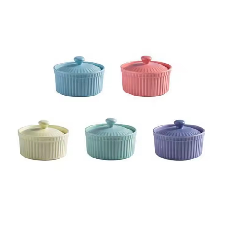 Uunin turvallinen henkilökohtainen ihana pyöreä rynnäkkö ramekin kulhot